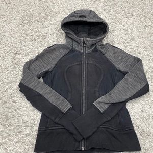 Lululemon Women's Hoodie Gray (XS)